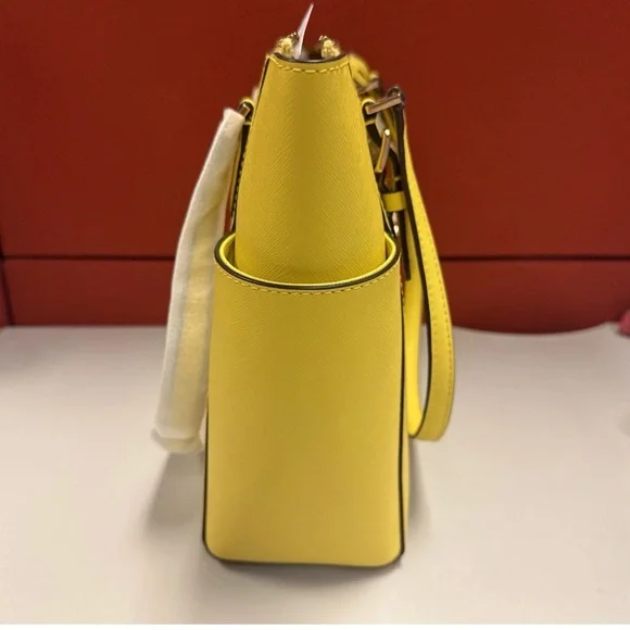 Brand New Michael Kors Charlotte Golden Yellow Tote Leather Shoulder Bag NWT - Picture 2 of 7